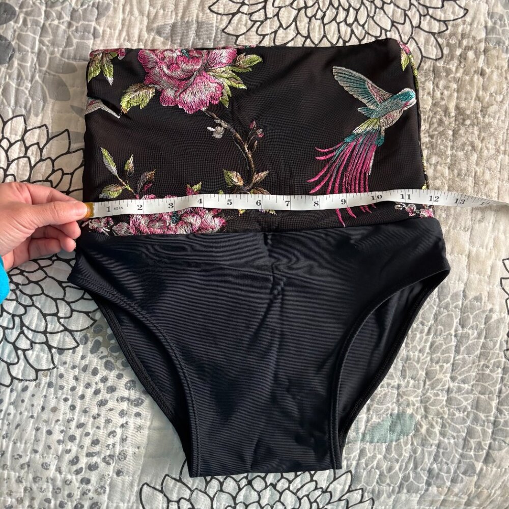 NWOT Bendy Brand Hummingbird Shorts - Black - Size S (Fits XS-S)